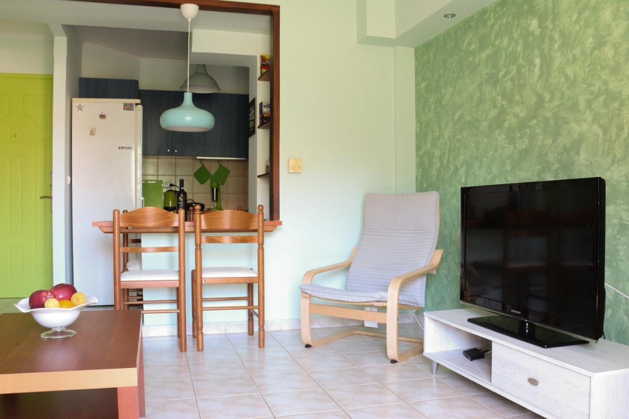 Colourful Apartments อาร์กอสโตลี ภายนอก รูปภาพ